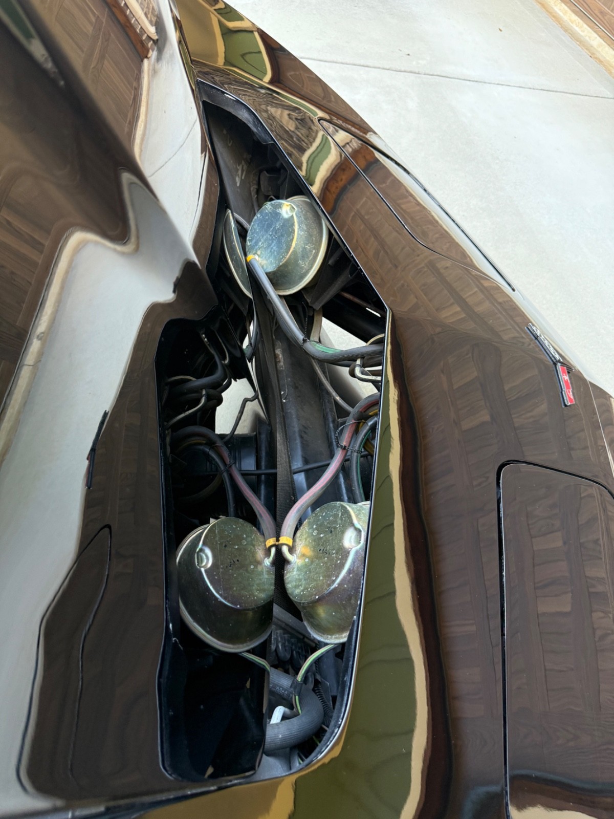 Chevrolet-Corvette-1981-Coupe-31