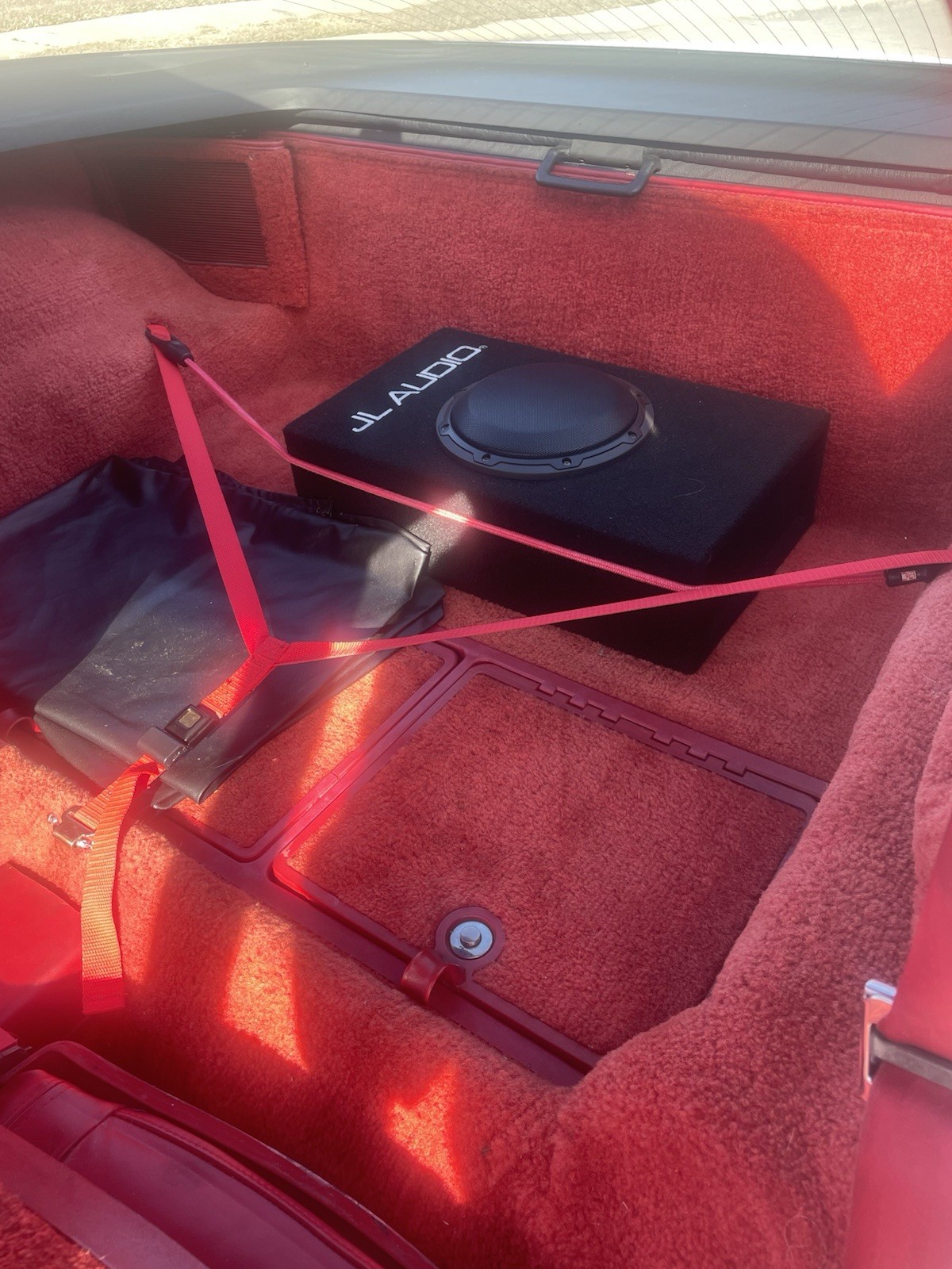 Chevrolet-Corvette-1981-Coupe-8