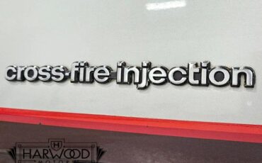 Chevrolet-Corvette-1982-Coupe-18