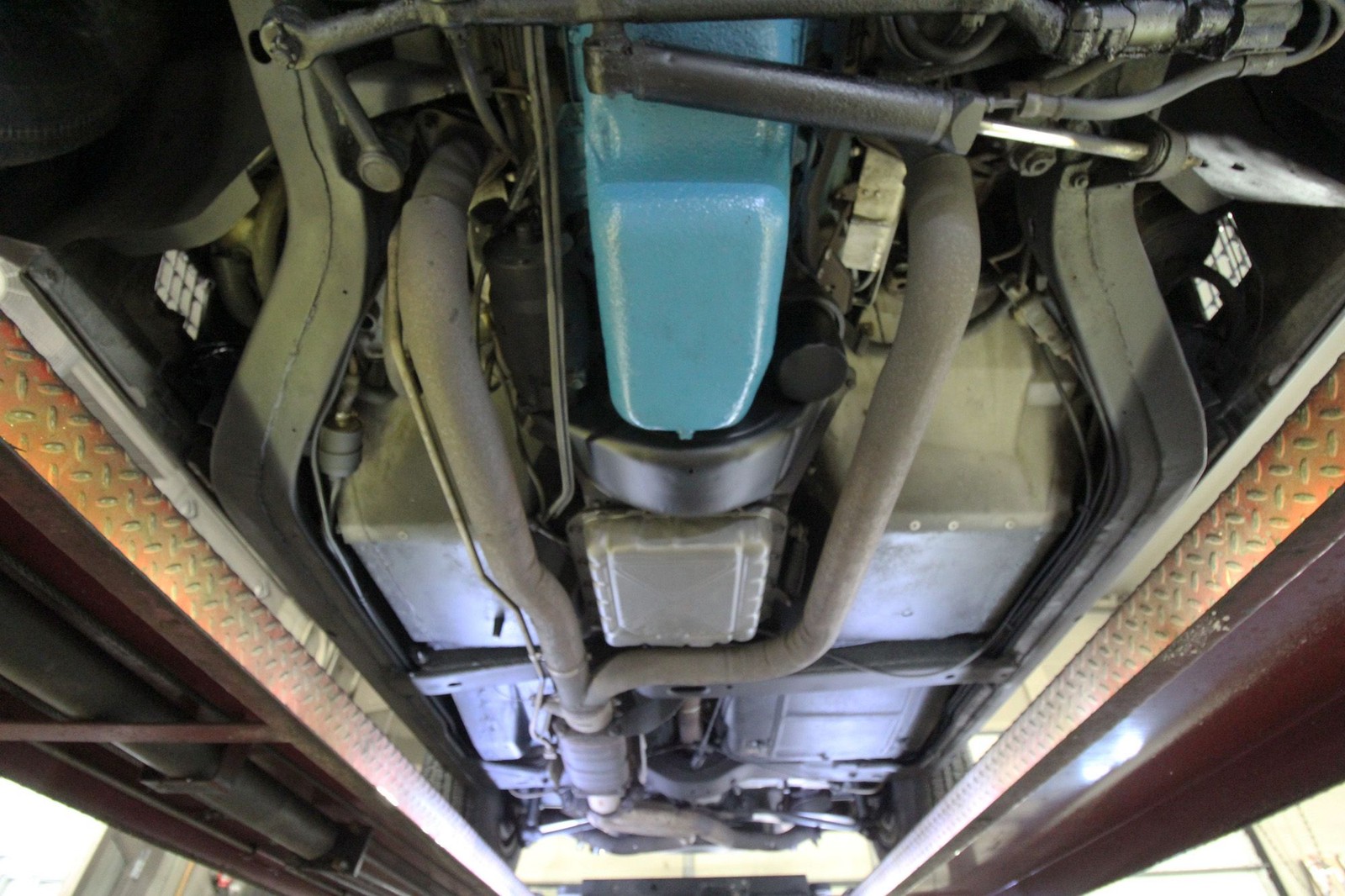 Chevrolet-Corvette-1982-Coupe-37