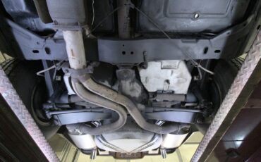 Chevrolet-Corvette-1982-Coupe-38