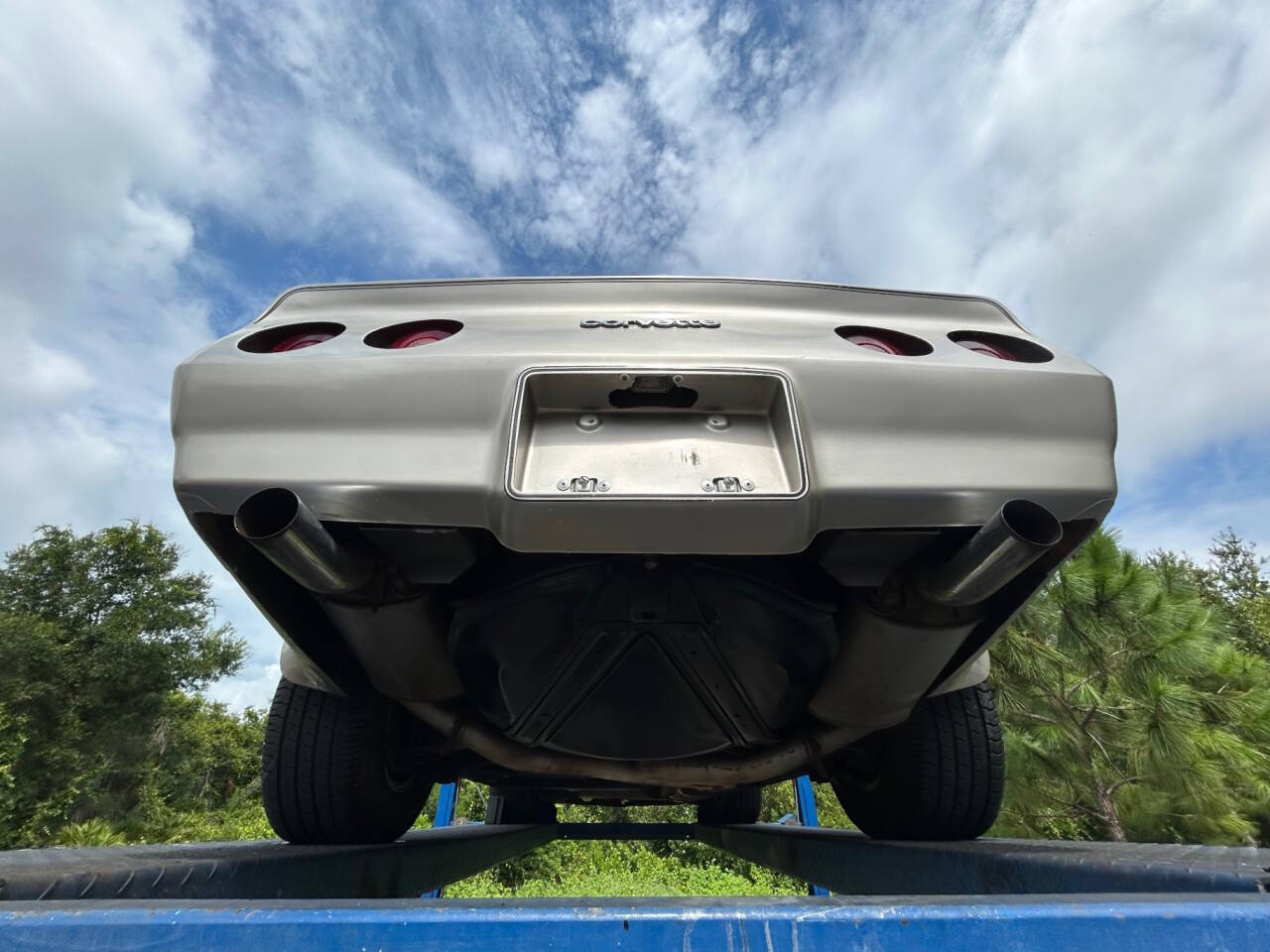 Chevrolet-Corvette-1982-Hatchback-24