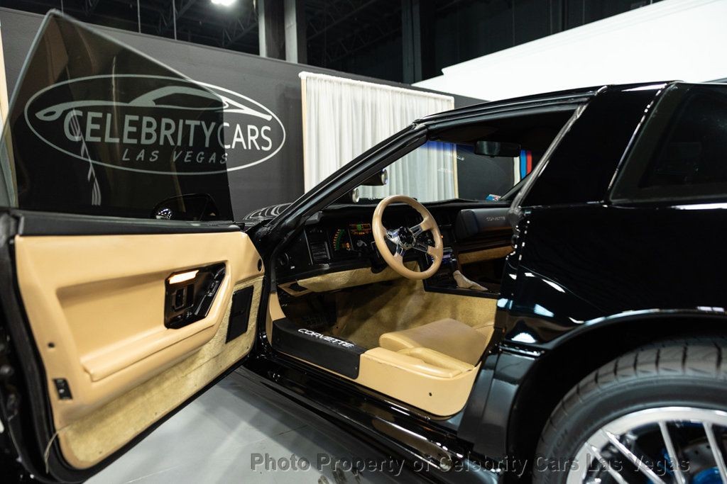 Chevrolet-Corvette-1985-1