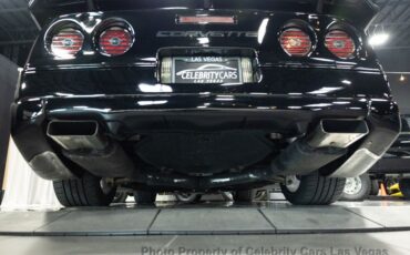 Chevrolet-Corvette-1985-10