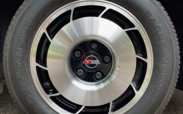 Chevrolet-Corvette-1985-Hatchback-22