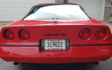 Chevrolet-Corvette-1985-Hatchback-5