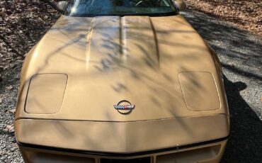 Chevrolet-Corvette-1986-Convertible-1