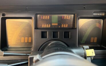 Chevrolet-Corvette-1986-Convertible-17