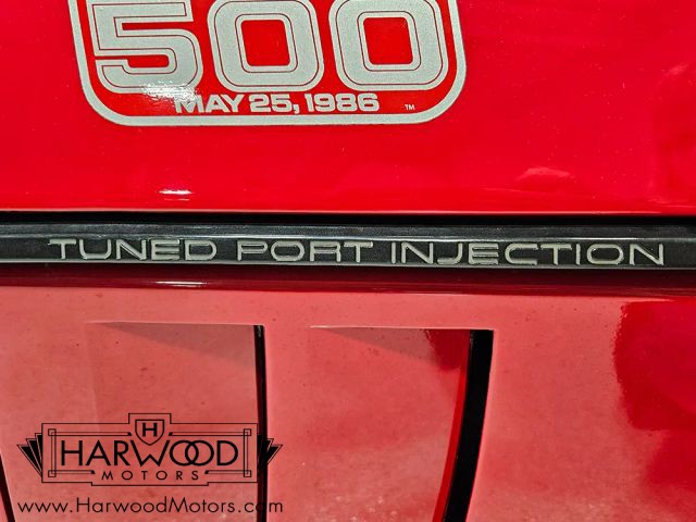 Chevrolet-Corvette-1986-Convertible-26