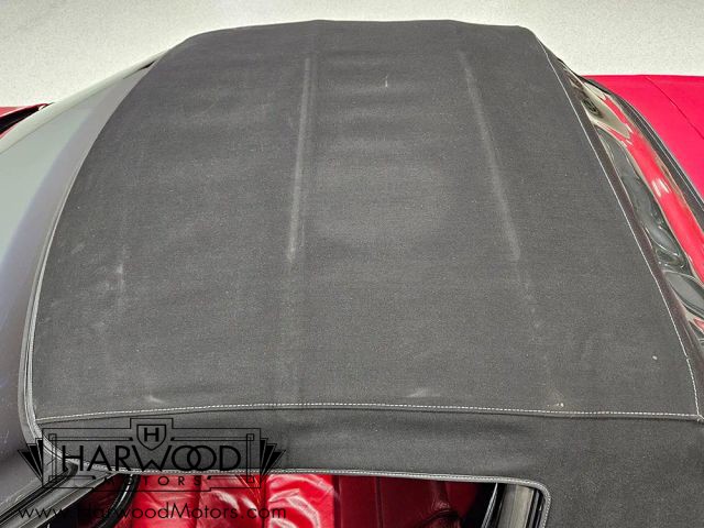 Chevrolet-Corvette-1986-Convertible-33