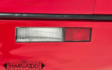 Chevrolet-Corvette-1986-Convertible-38