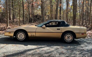 Chevrolet-Corvette-1986-Convertible-4