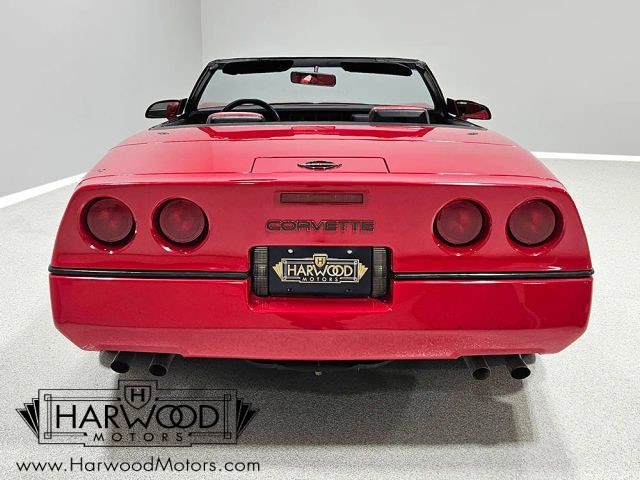Chevrolet-Corvette-1986-Convertible-7