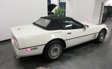 Chevrolet-Corvette-1987-Convertible-16