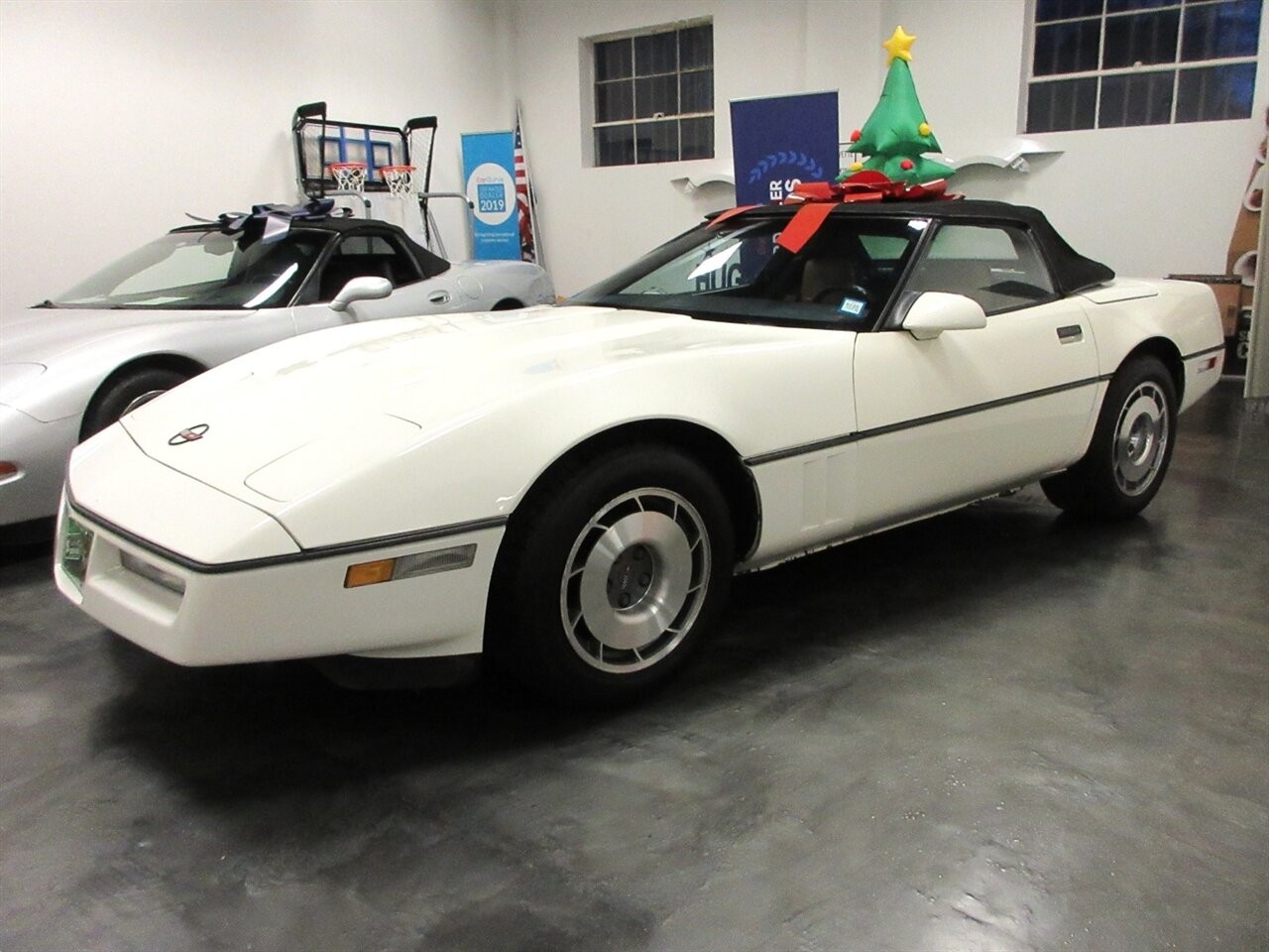 Chevrolet-Corvette-1987-Convertible-4