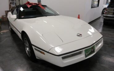 Chevrolet-Corvette-1987-Convertible-5