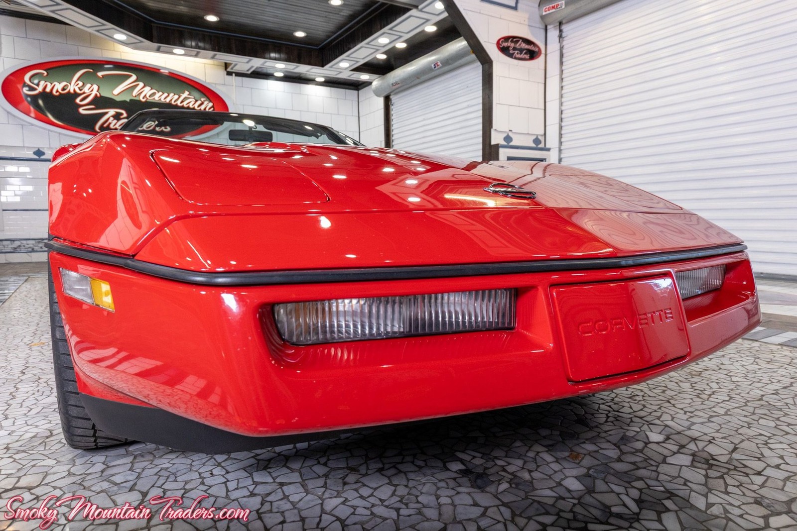 Chevrolet-Corvette-1988-12