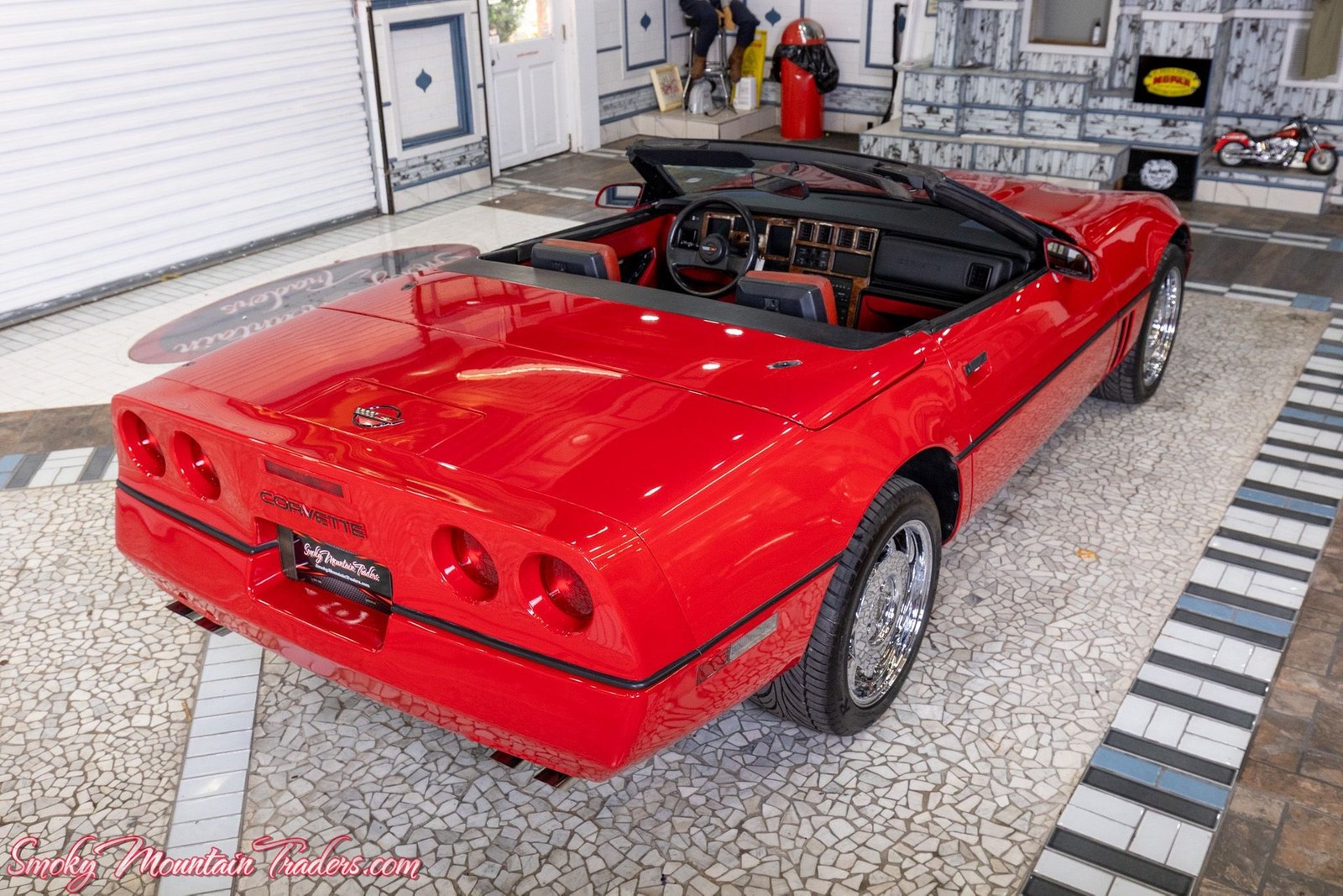 Chevrolet-Corvette-1988-18