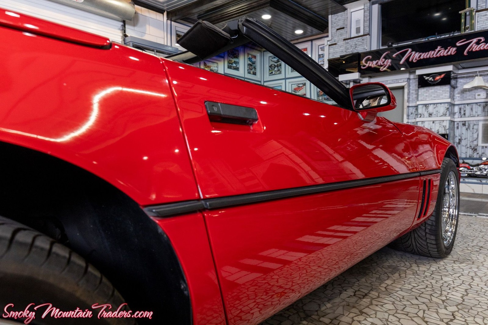 Chevrolet-Corvette-1988-22