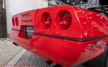 Chevrolet-Corvette-1988-24