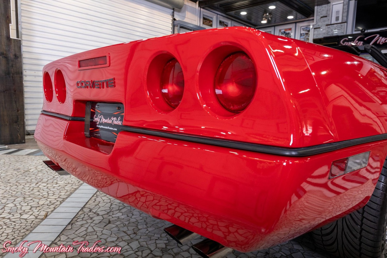 Chevrolet-Corvette-1988-24