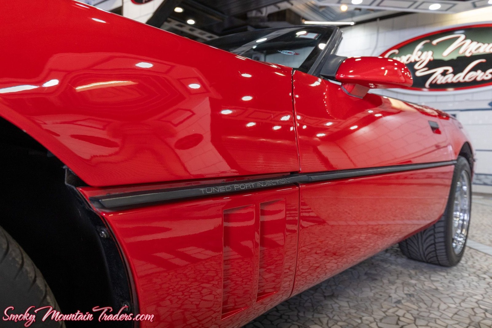 Chevrolet-Corvette-1988-5