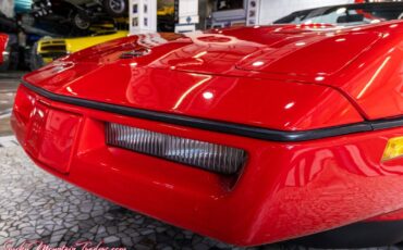 Chevrolet-Corvette-1988-6