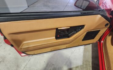 Chevrolet-Corvette-1988-Hatchback-10