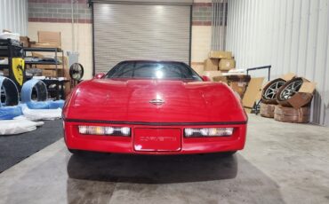 Chevrolet-Corvette-1988-Hatchback-7