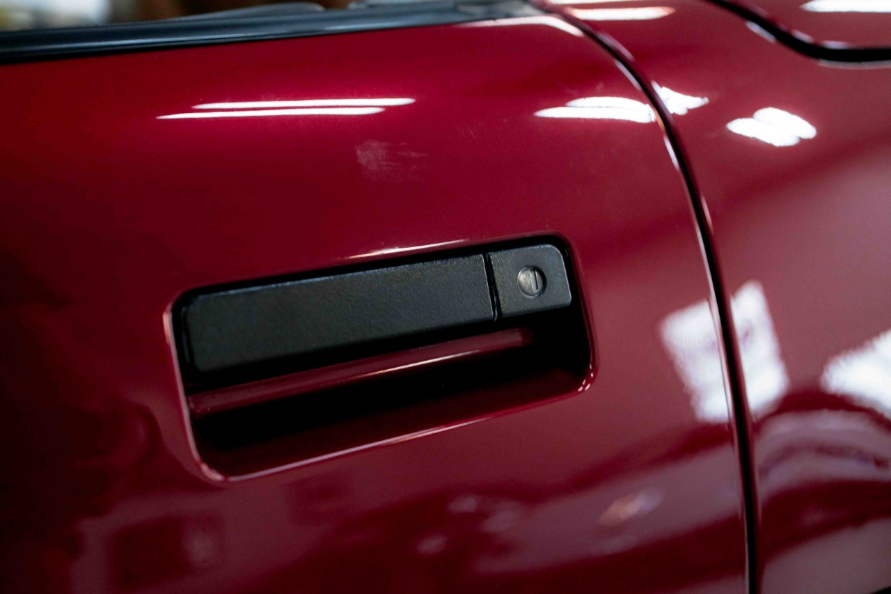 Chevrolet-Corvette-1989-Convertible-32