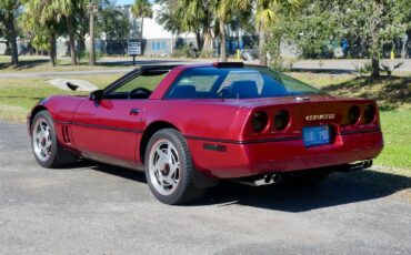 Chevrolet-Corvette-1989-Coupe-15