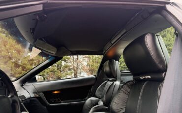 Chevrolet-Corvette-1990-Coupe-12