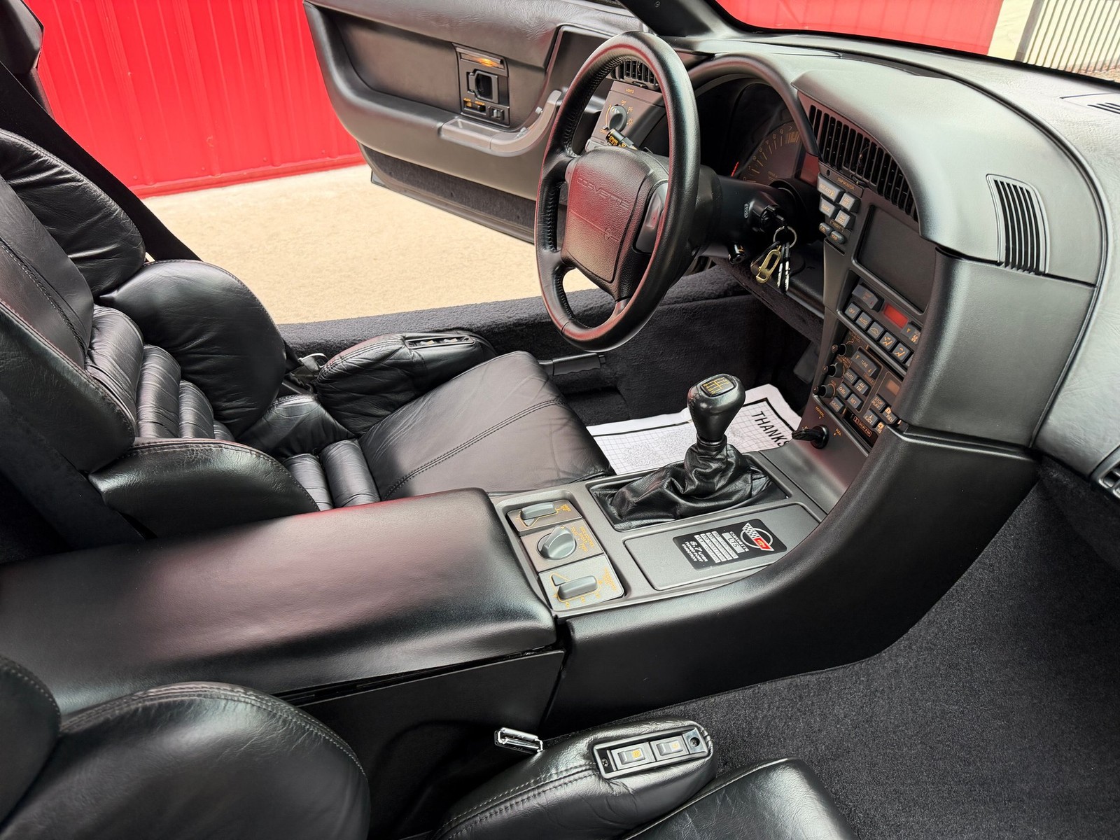 Chevrolet-Corvette-1990-Coupe-13