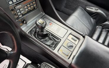 Chevrolet-Corvette-1990-Coupe-25