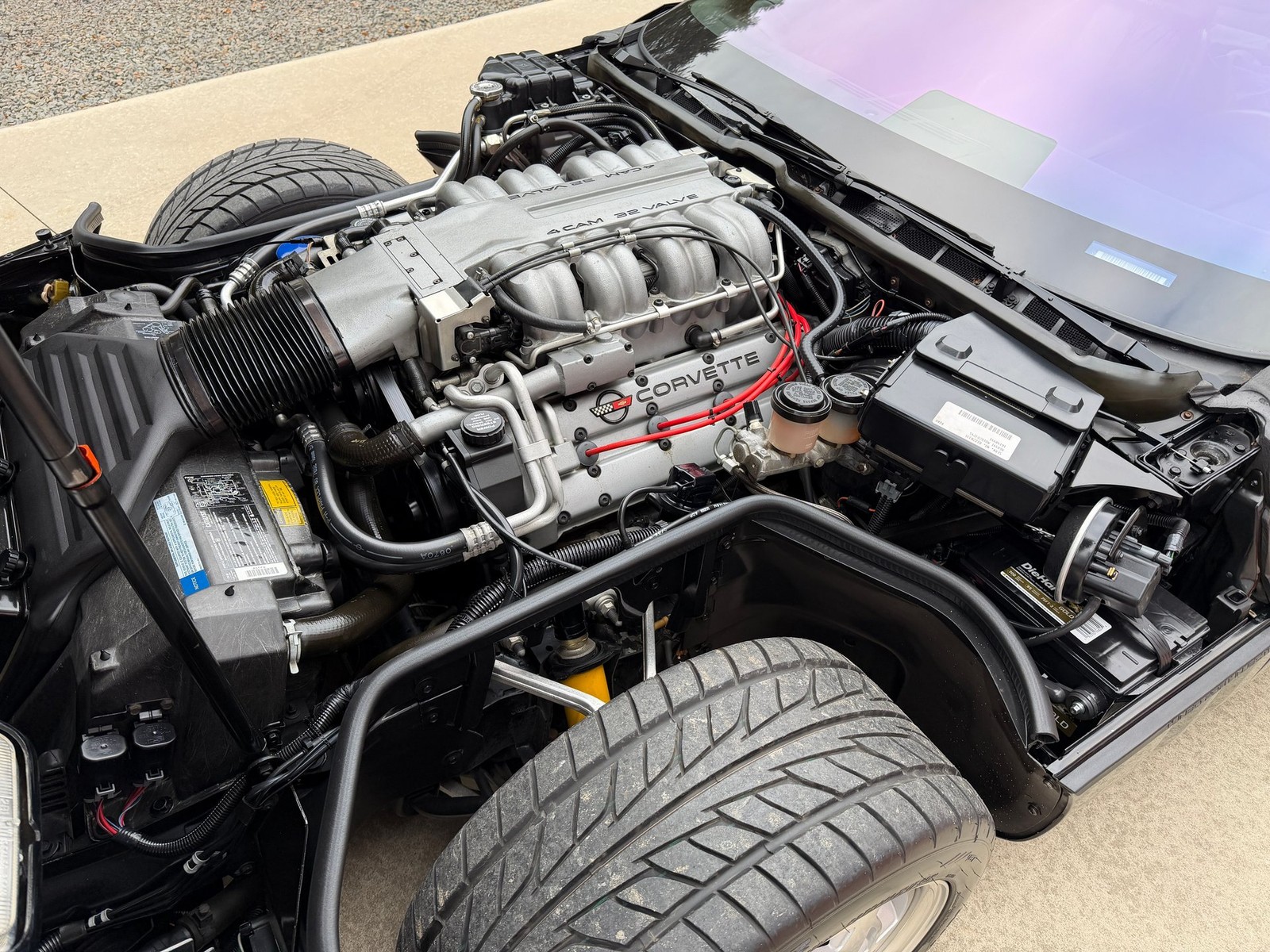 Chevrolet-Corvette-1990-Coupe-37