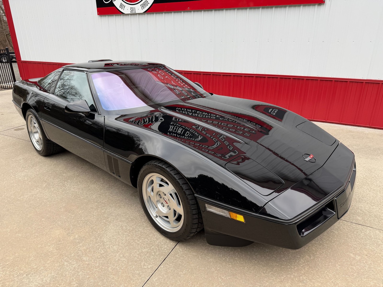 Chevrolet-Corvette-1990-Coupe-4