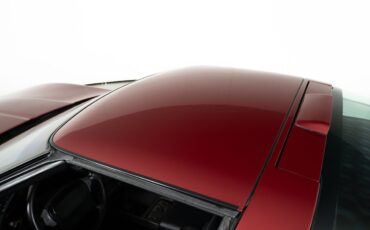 Chevrolet-Corvette-1990-Hatchback-10