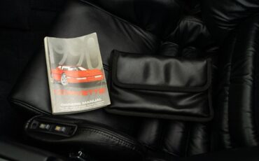 Chevrolet-Corvette-1990-Hatchback-39