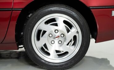 Chevrolet-Corvette-1990-Hatchback-8