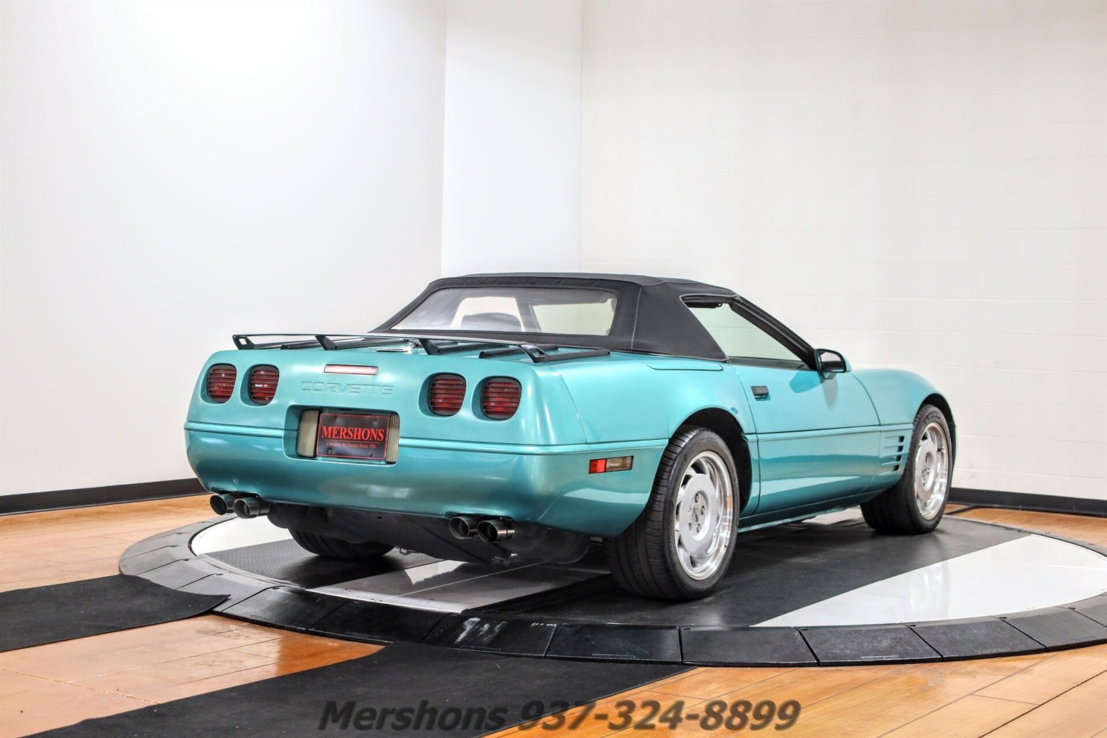 Chevrolet-Corvette-1991-Convertible-10