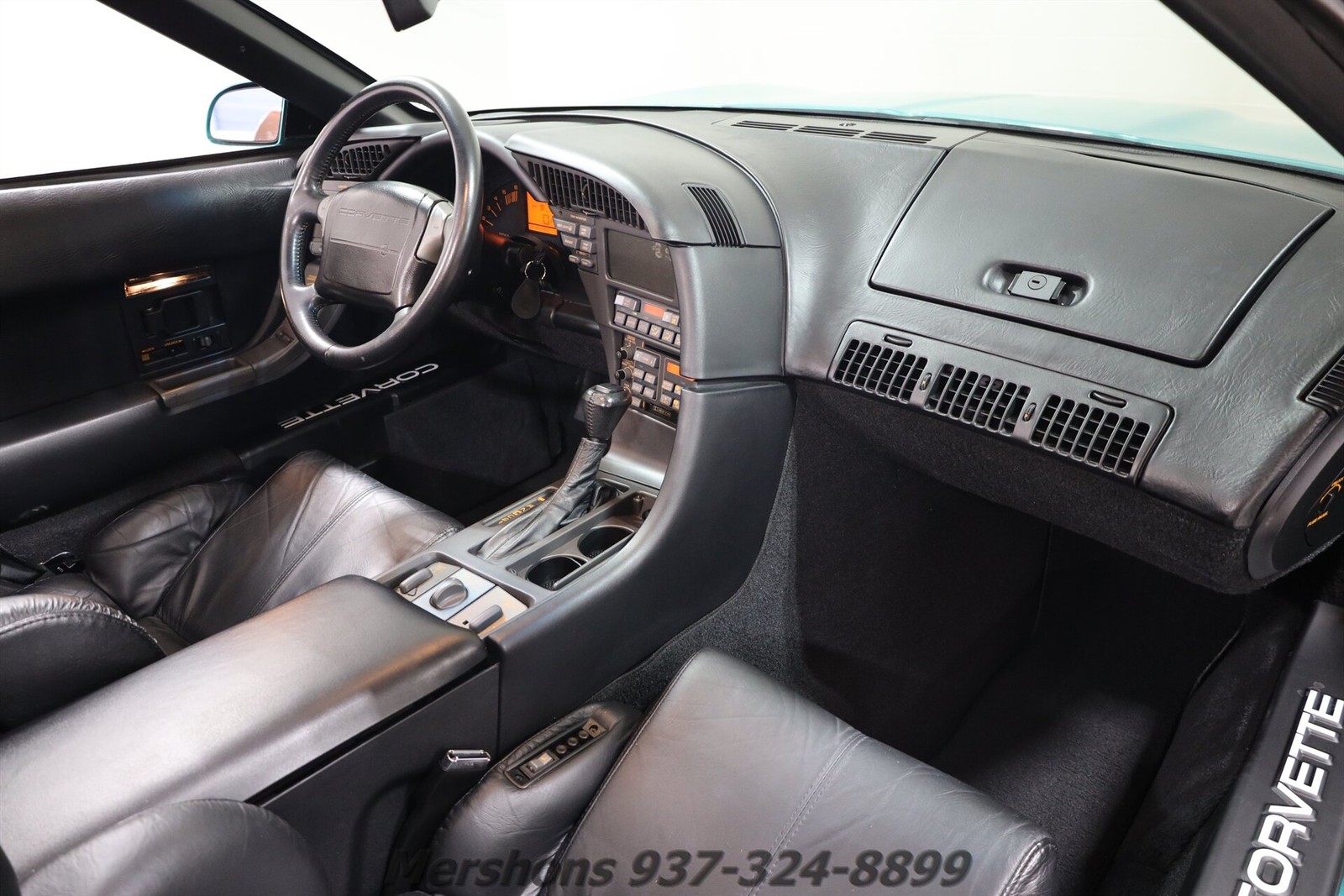 Chevrolet-Corvette-1991-Convertible-14