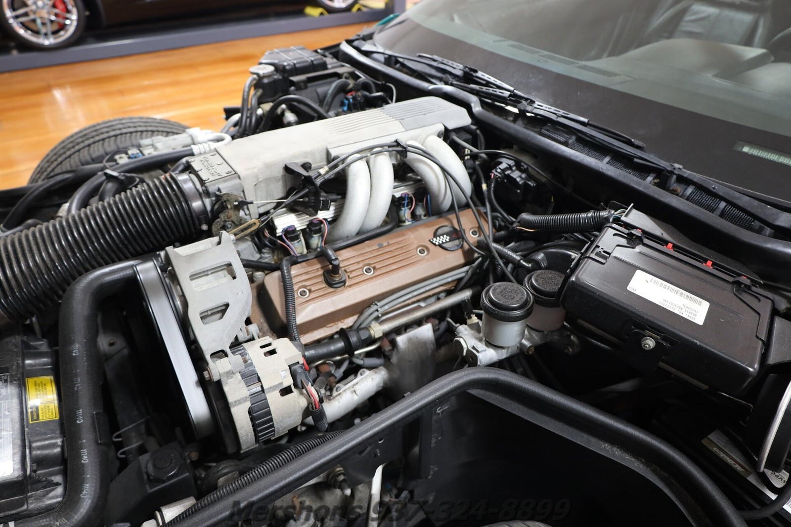 Chevrolet-Corvette-1991-Convertible-2