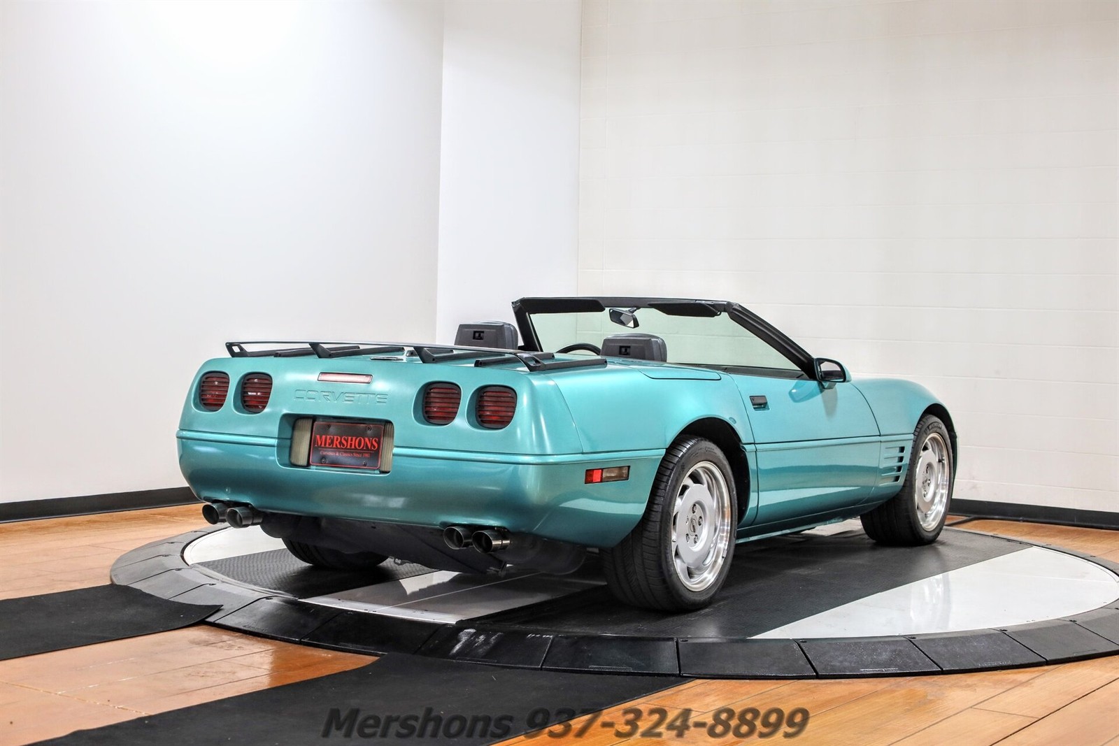 Chevrolet-Corvette-1991-Convertible-8