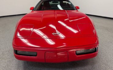 Chevrolet-Corvette-1991-Hatchback-1