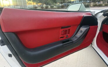 Chevrolet-Corvette-1991-Hatchback-10