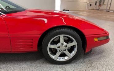 Chevrolet-Corvette-1991-Hatchback-12