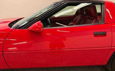 Chevrolet-Corvette-1991-Hatchback-15