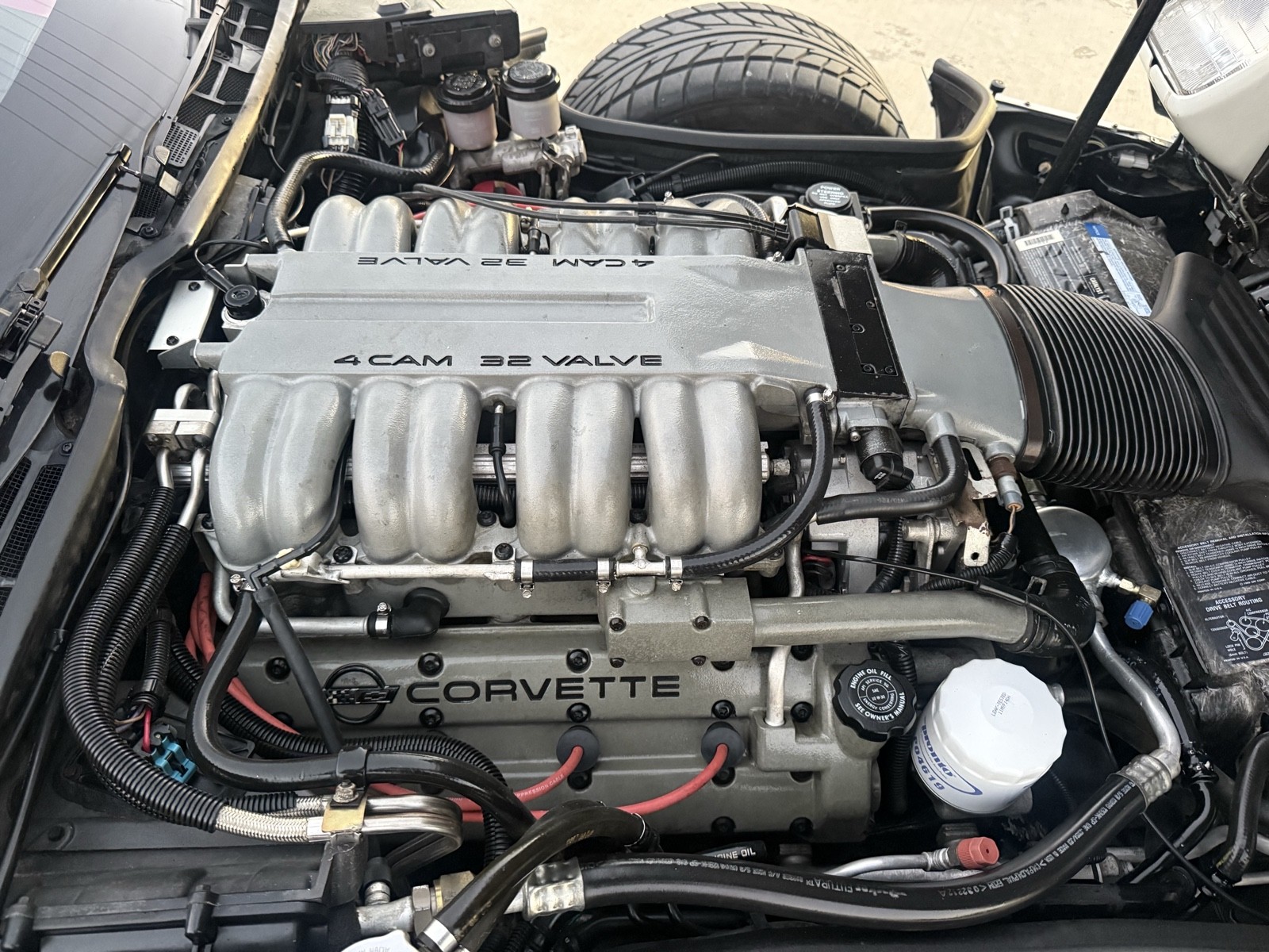 Chevrolet-Corvette-1991-Hatchback-16