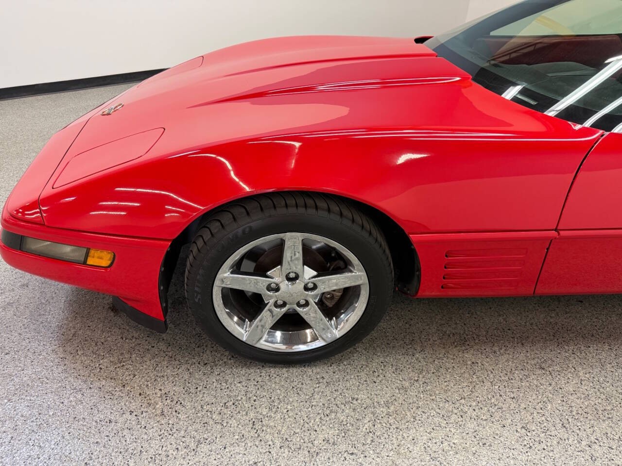 Chevrolet-Corvette-1991-Hatchback-18