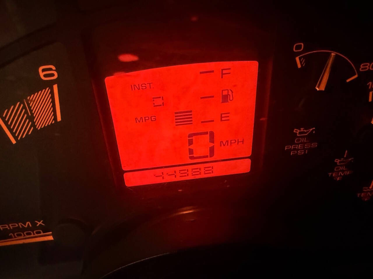 Chevrolet-Corvette-1991-Hatchback-32